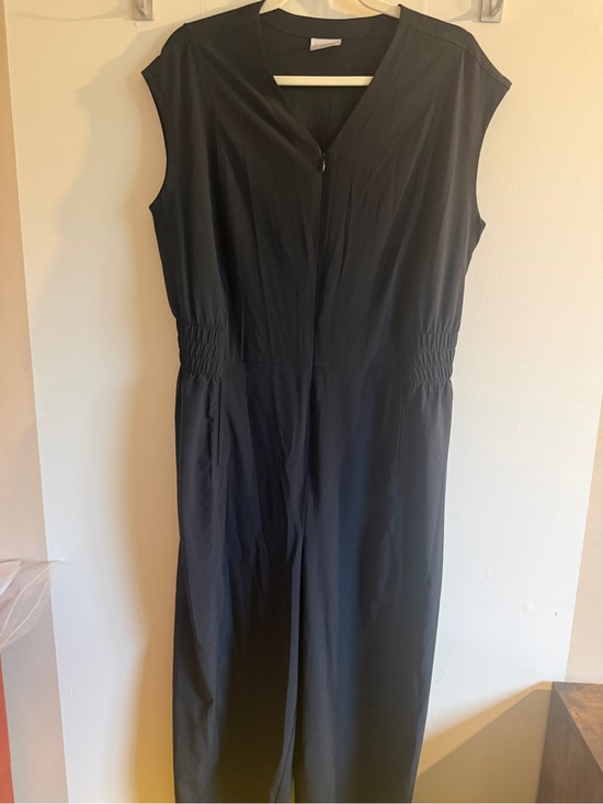 Columbia Pants - Columbia Black Sleeveless Utility Romper Jumpsuit Zip Front Pockets Size L